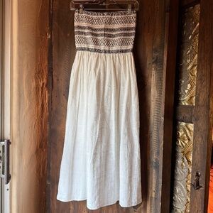 Strapless black and white sundress!